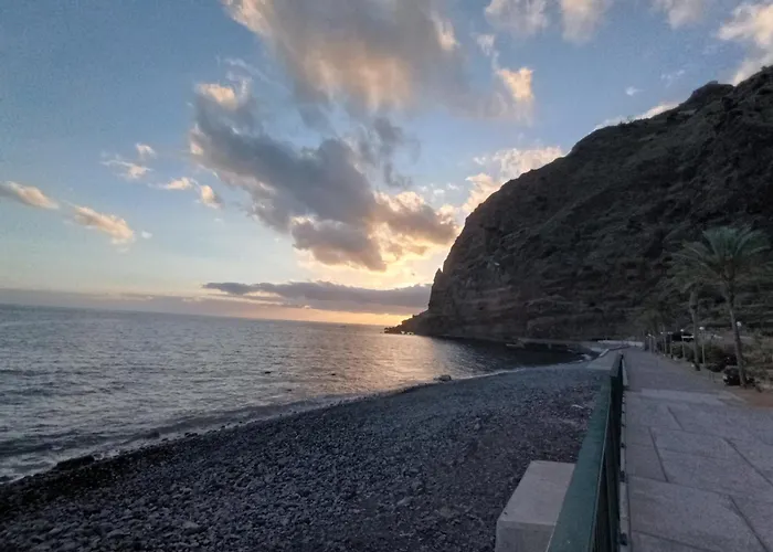 Luz No Mar - New Madalena do Mar